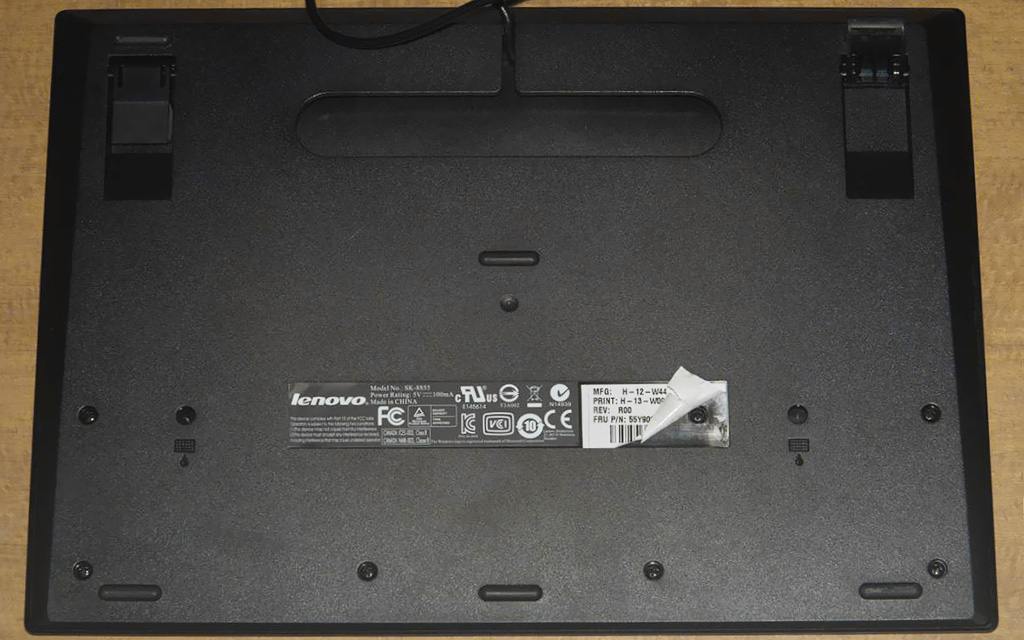 SK-8855's rear side<a class='source-link' href='/wiki?id=lenovo8855#Sources'><sup>[1]</sup></a>
