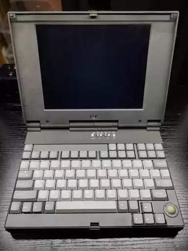 A photo of an CompuAdd Express 425FTX notebook computer